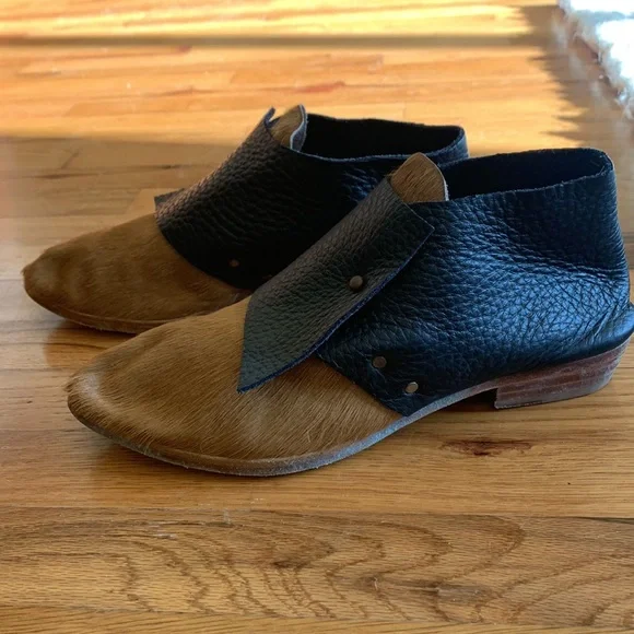 Sevilla Smith “The Laura” booties - Picture 3 of 10